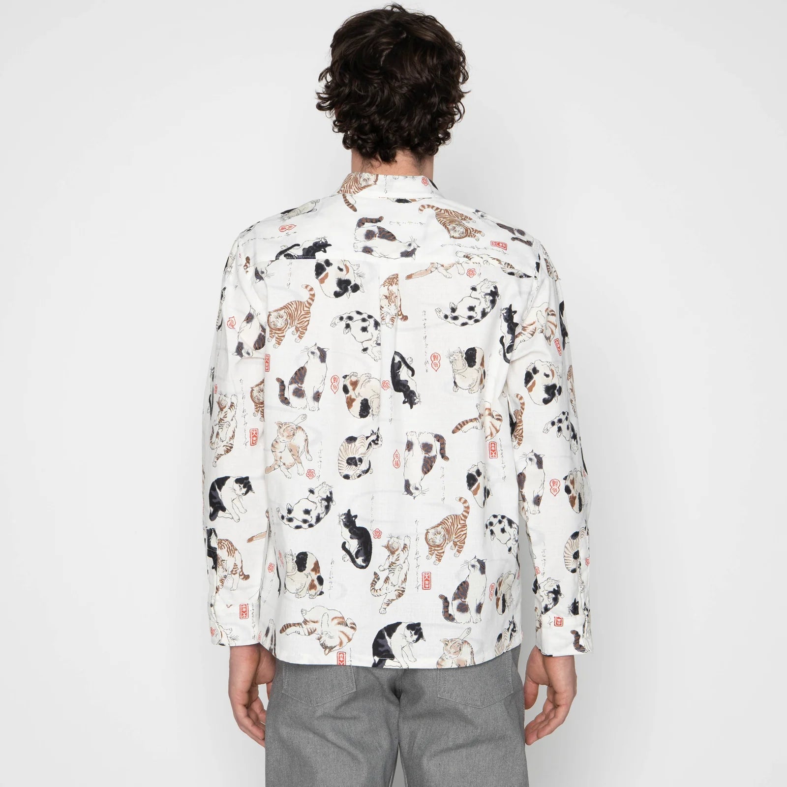 True Shirt - Japanese Neko Cats