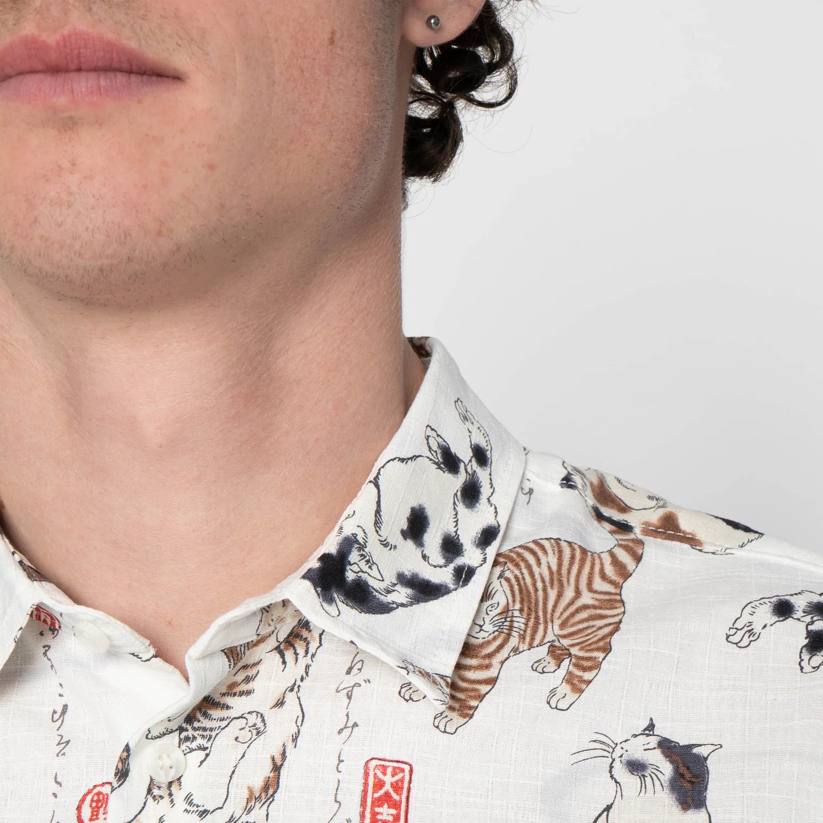 True Shirt - Japanese Neko Cats