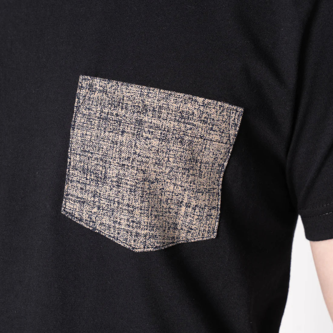 Pocket Tee - Kimono Scramble - Black